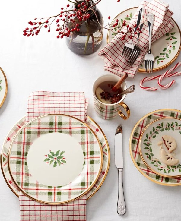Holiday Plaid Dinnerware Collection