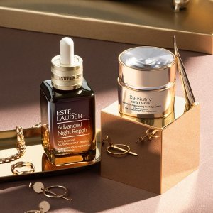 Free GiftsEstee Lauder Beauty Event