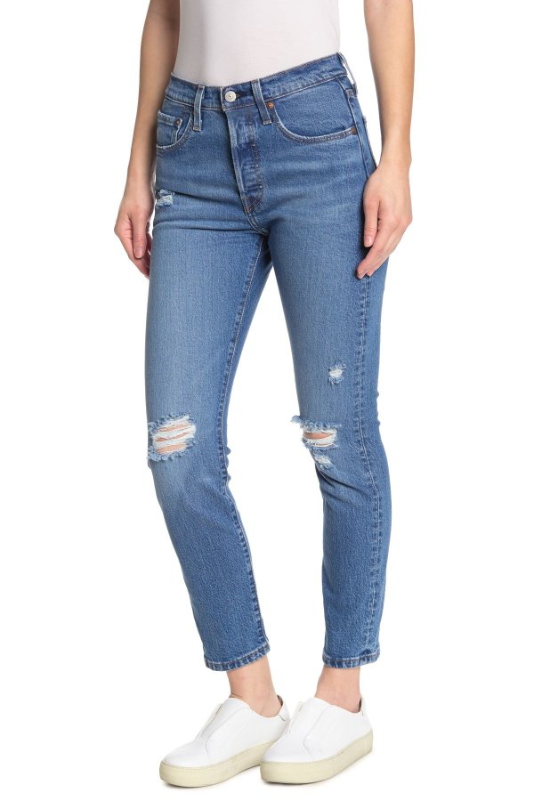 501 Distressed Skinny Jeans