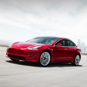 重磅 Tesla 发布 Model 3 全新入门版 今起接受预定