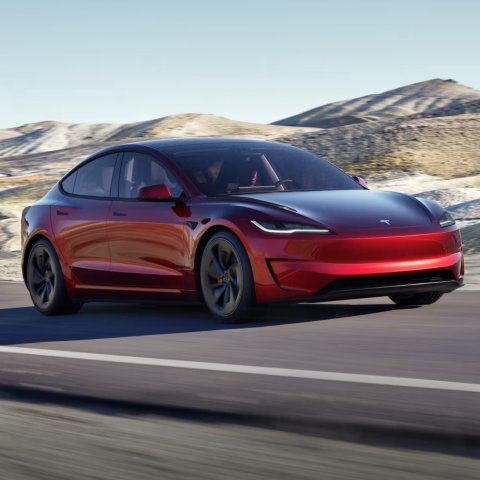 退税后$45,490上新：Tesla Model 3 高性能版 专属设计 + 全新自适应悬架