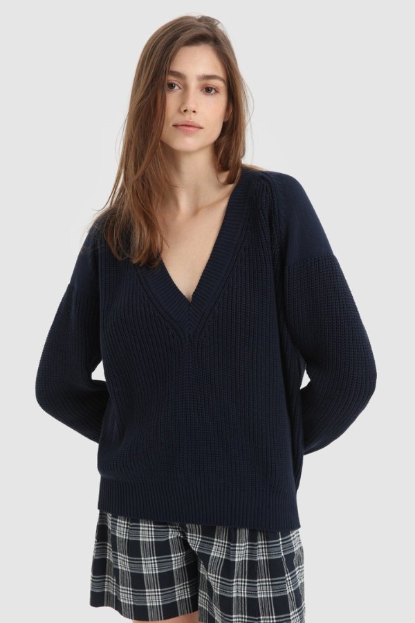 V-Neck Sweater in Soft Cotton Melton Blue
