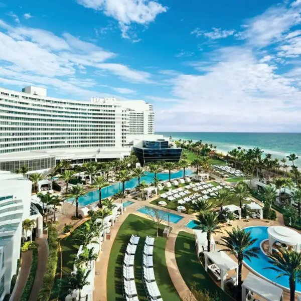 Iconic Hotels: Fontainebleau Miami Beach