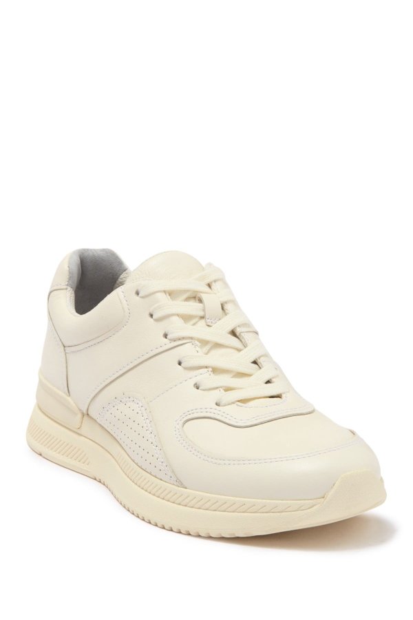 The Trainer Leather Sneaker