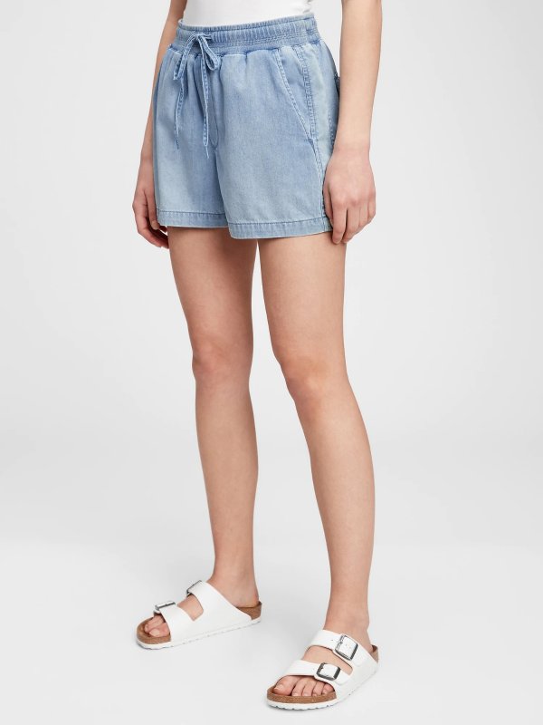 Pull-On Denim Shorts with Washwell™
