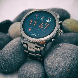 网购周一：Fossil Q Explorist 3代 智能手表