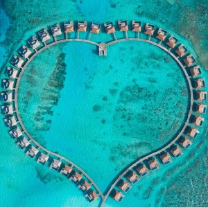 Maldives Overwater Pool Villa: 5 Nights incl. Meals