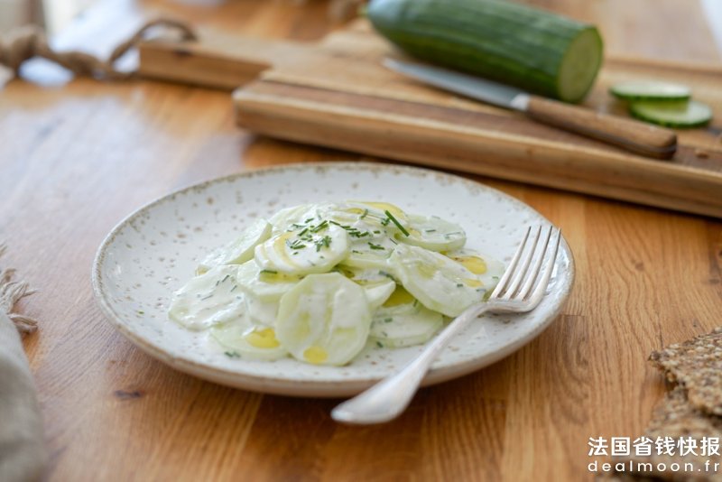 Recette-salade-concombre-creme