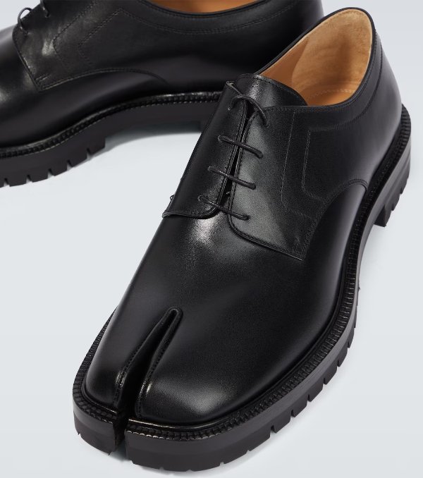 Tabi leather Derby shoes