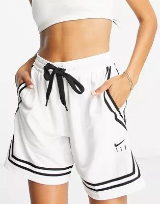 Basketball Dri-FIT Crossover shorts in white