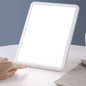 Amazon TaoTronics Ultra-Thin UV-Free Light Therapy Lamp Sale