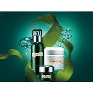 With La Mer Skincare Collection Purchase @ Neiman Marcus
