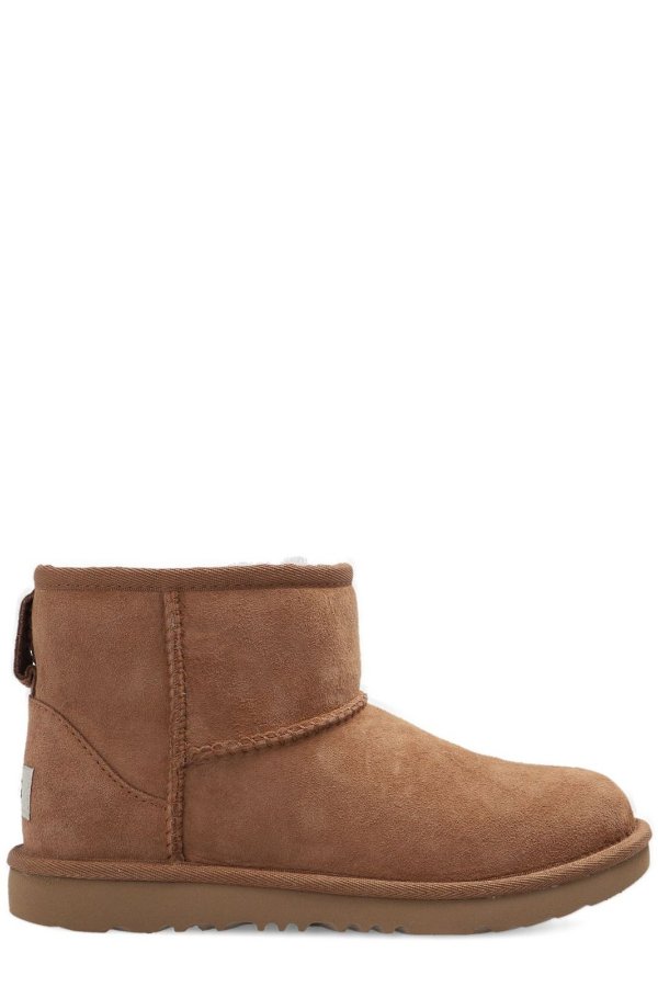 Classic II Round Toe Ankle Boots