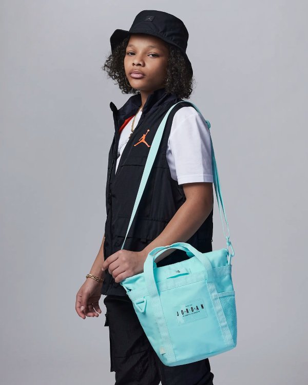 Air Jordan Mini Tote Bag (7L). Nike.com