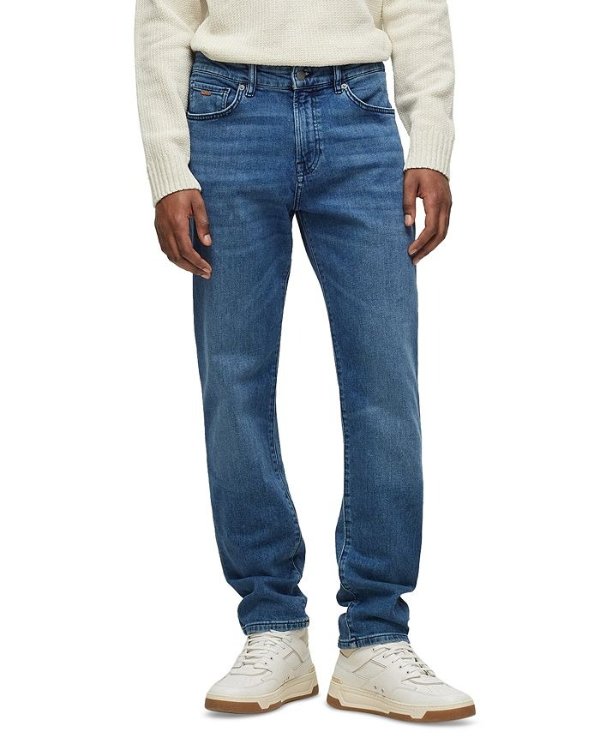 Maine Straight Fit Jeans in Medium Blue