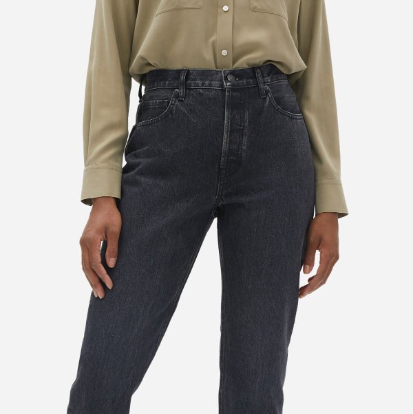 The ’90s Cheeky Straight Jean