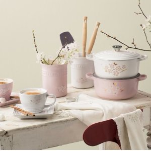 Le Creuset 超美樱花限定系列铸铁锅 茶具杯具等春季上新热卖
