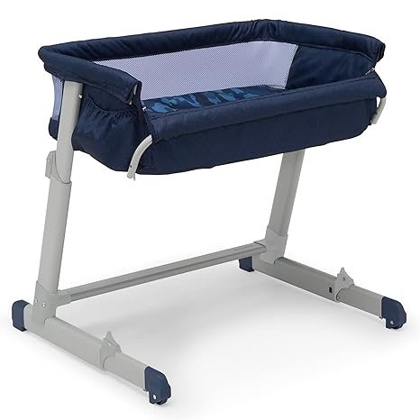 GAP babyGap Whisper Bedside Bassinet Sleeper with Breathable Mesh and Adjustable Heights - Lightweight Portable Crib - Made with Sustainable Materials, Navy Camo