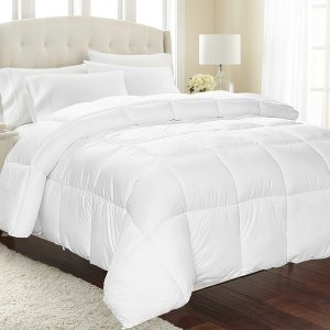 Equinox Down Alternative Comforter (Queen, White)