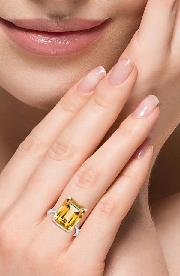 黄水晶戒指