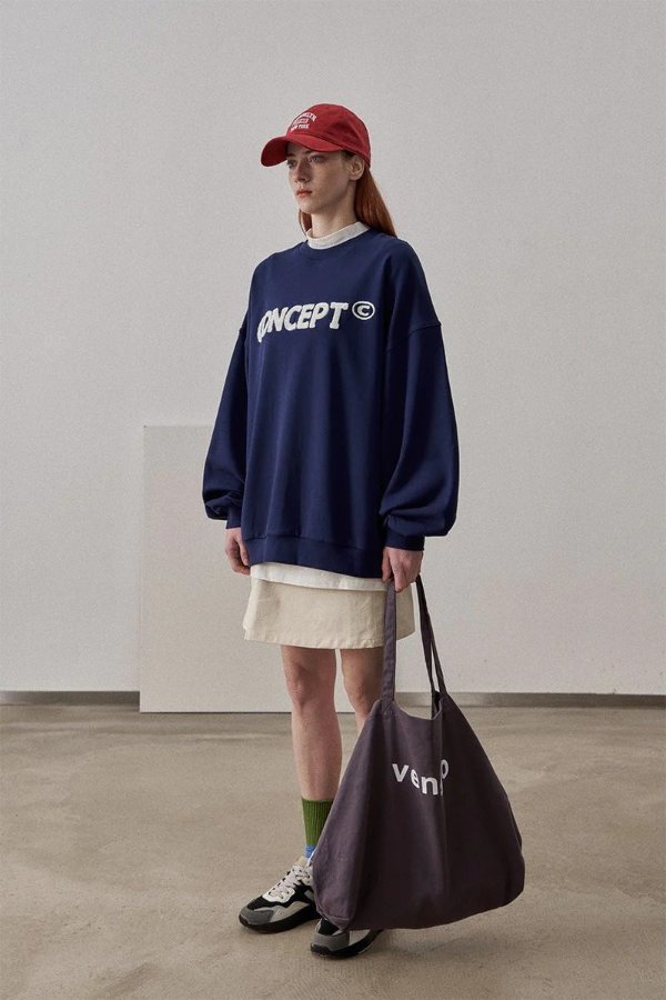 Loose Fit Concept Plush Embroidered Sweatshirt / Navy Blue