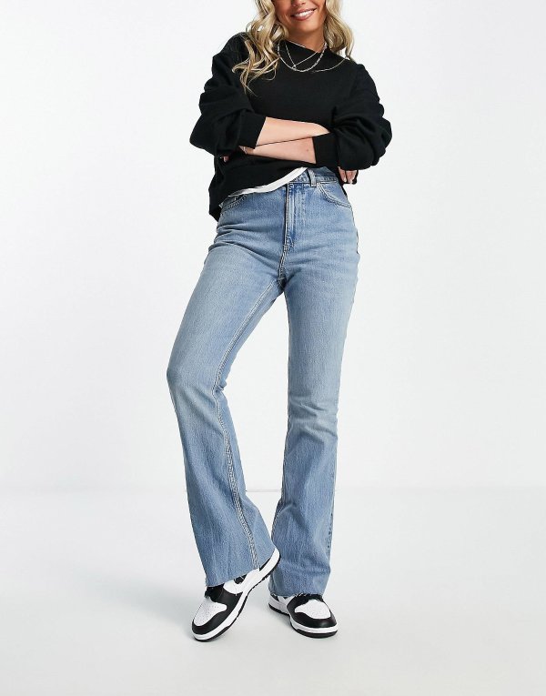 ASOS DESIGN 70's' flare jeans in lightwash