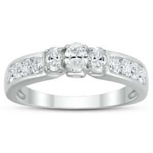 Dealmoon Exclusive:Szul.com 1 Carat TW Oval Diamond Three Stone Ring on Sale