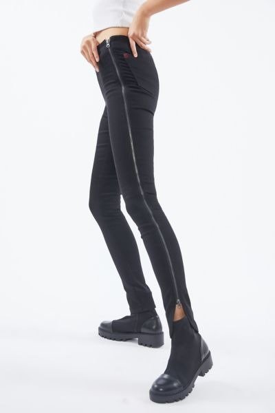 Vanya High-Waisted Size-Zip Pinup Jean – Black Denim