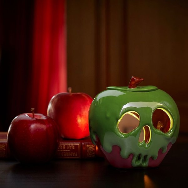 毒苹果造型烛台