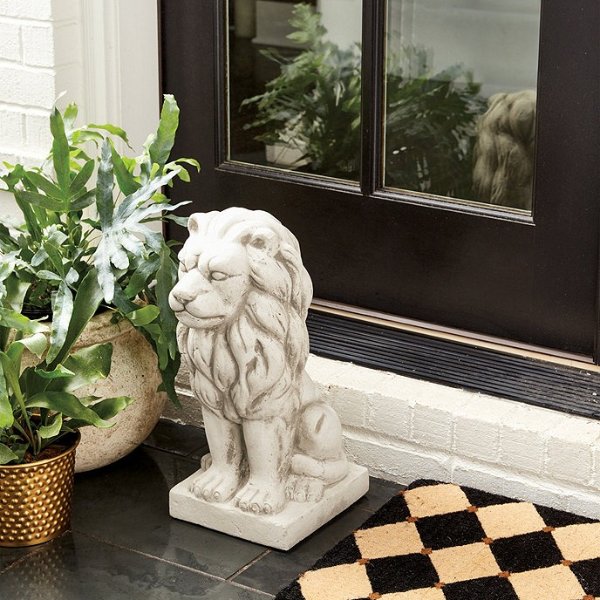 King of the Forest Lion Statue