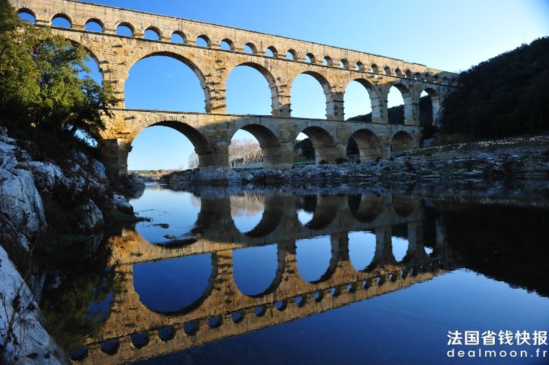 731_Pont_du_Gard_(Provence_-_France)_(8367878750)