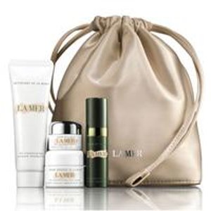filled with deluxe-sized must-haves with beauty or fragrance purchase of $225 or more at BergdorfGoodman.com!