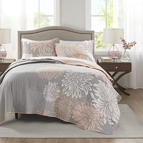 Comfort Spaces Enya Quilt Set - Casual Floral Print Channel Stitching Design, All Season, Lightweight Coverlet, Cozy Bedding, Matching Shams, Decorative Pillows,Full/Queen(90 in x 90 in),Blush 3 Piece