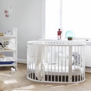 即将截止：Stokke Sleepi 椭圆形婴儿床及附件特卖 与宝宝一起成长