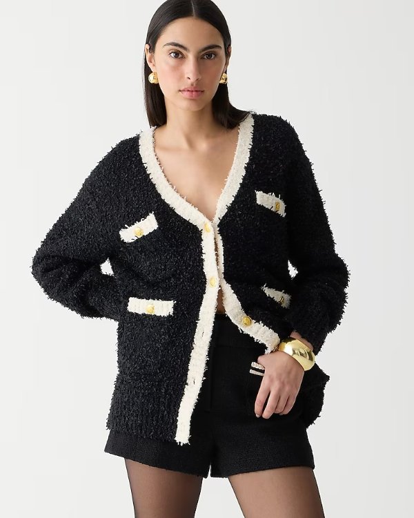 Longer sweater lady jacket in textured contrast yarn