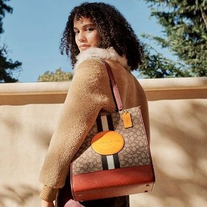 COACH Outlet Clearance