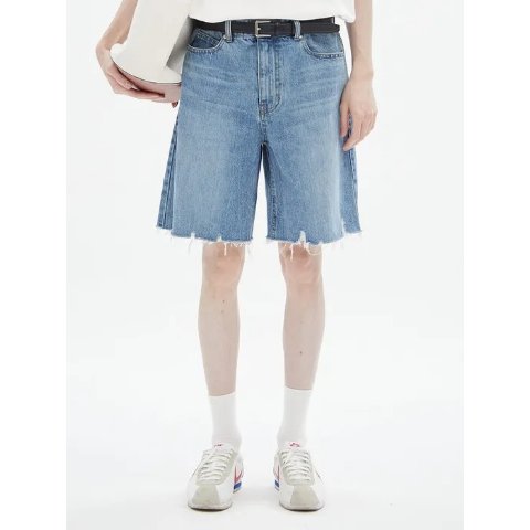 Destroyed Hemline Detail Denim Shorts_Blue