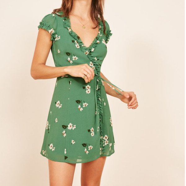 绿色印花连衣裙