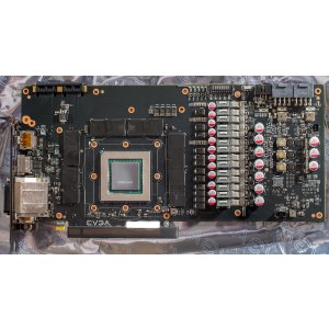 EVGA GeForce GTX 980 Ti CLASSIFIED 6GB 384-Bit GDDR5 显卡
