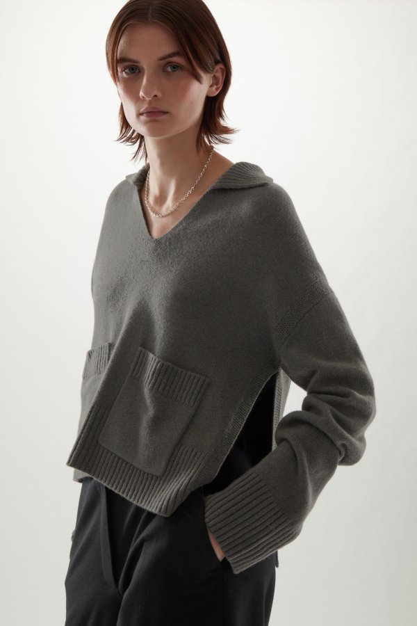 KNITTED LAMBSWOOL TOP