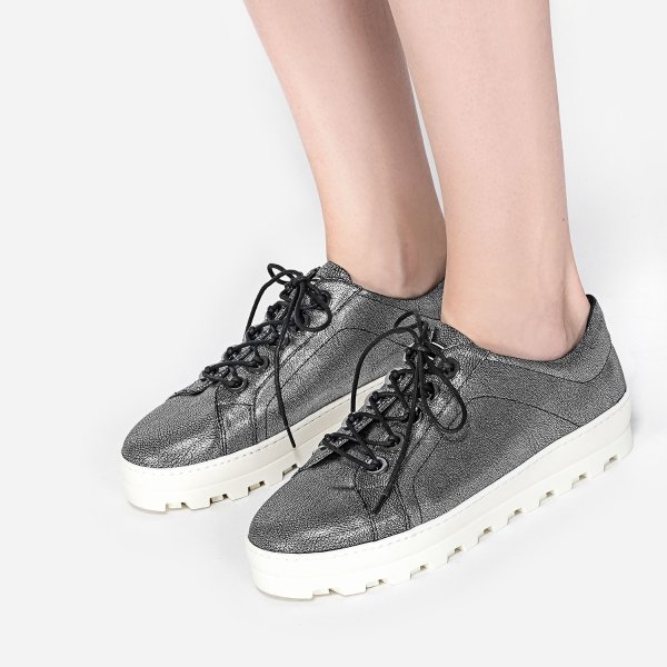 Silver Thick Sole Sneakers|CHARLES & KEITH