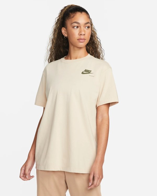 Sportswear Women's T-Shirt..com