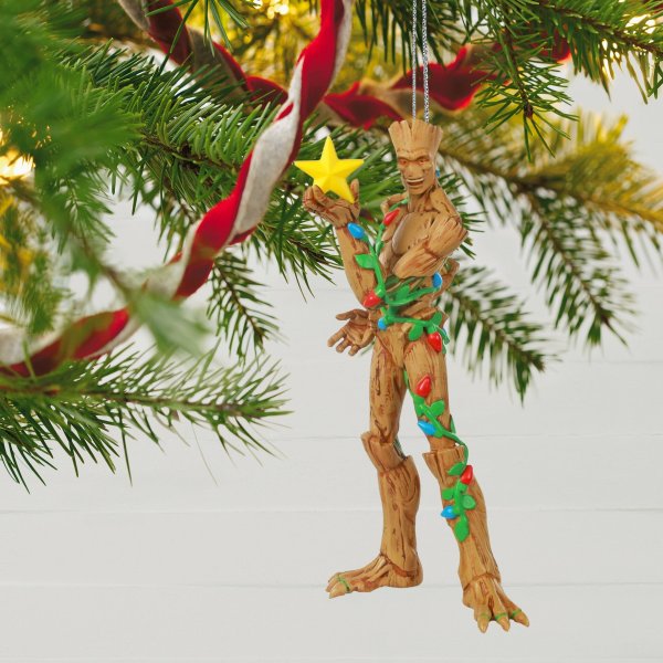 Marvel Guardians of the Galaxy O Christmas Groot Ornament