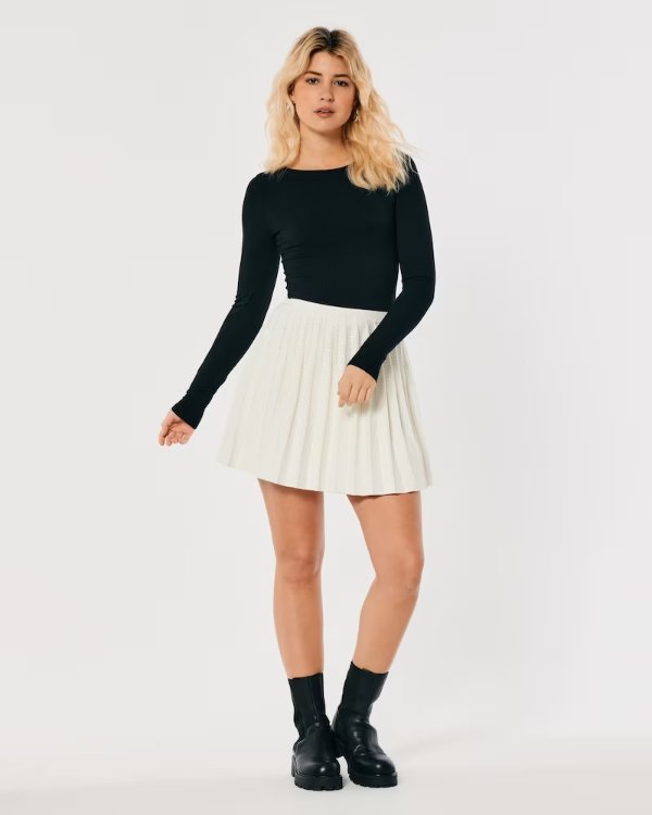Ultra High-Rise Pleated Sweater Skirt