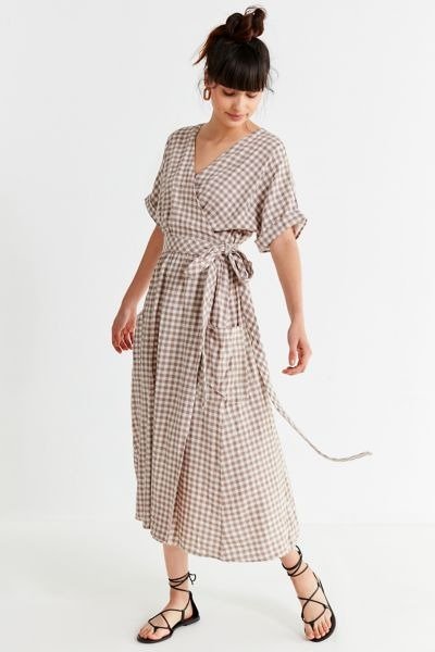 UO Gabrielle Linen Midi Wrap Dress