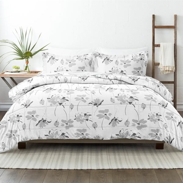 Home Collection Premium Down Alternative Abstract Garden Patterned Comforter Set - Light Gray - Twin / TwinXL