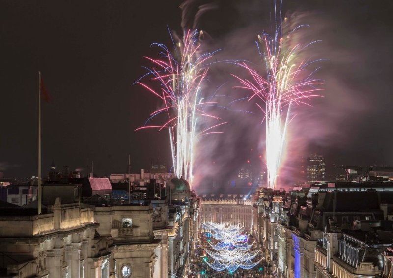 jmp_regent_street_lights_firework_01-12296