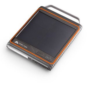 Ozark Trail 2400便携式太阳能手机充电器