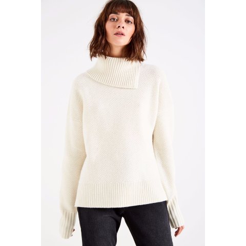 Jack WillsADELAIDE TEXTURED ROLL NECK SWEATER