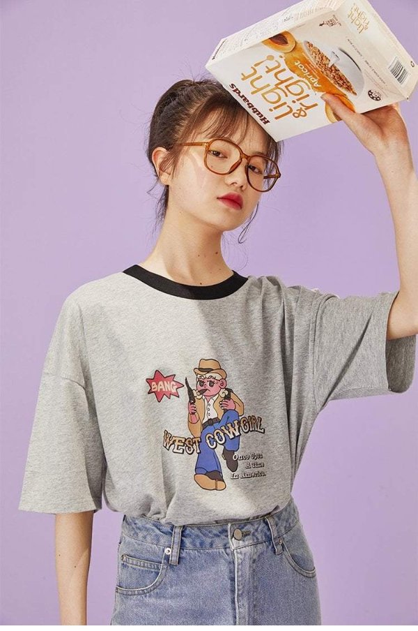 West Cowgirl Graphic Oversized T-Shirt
